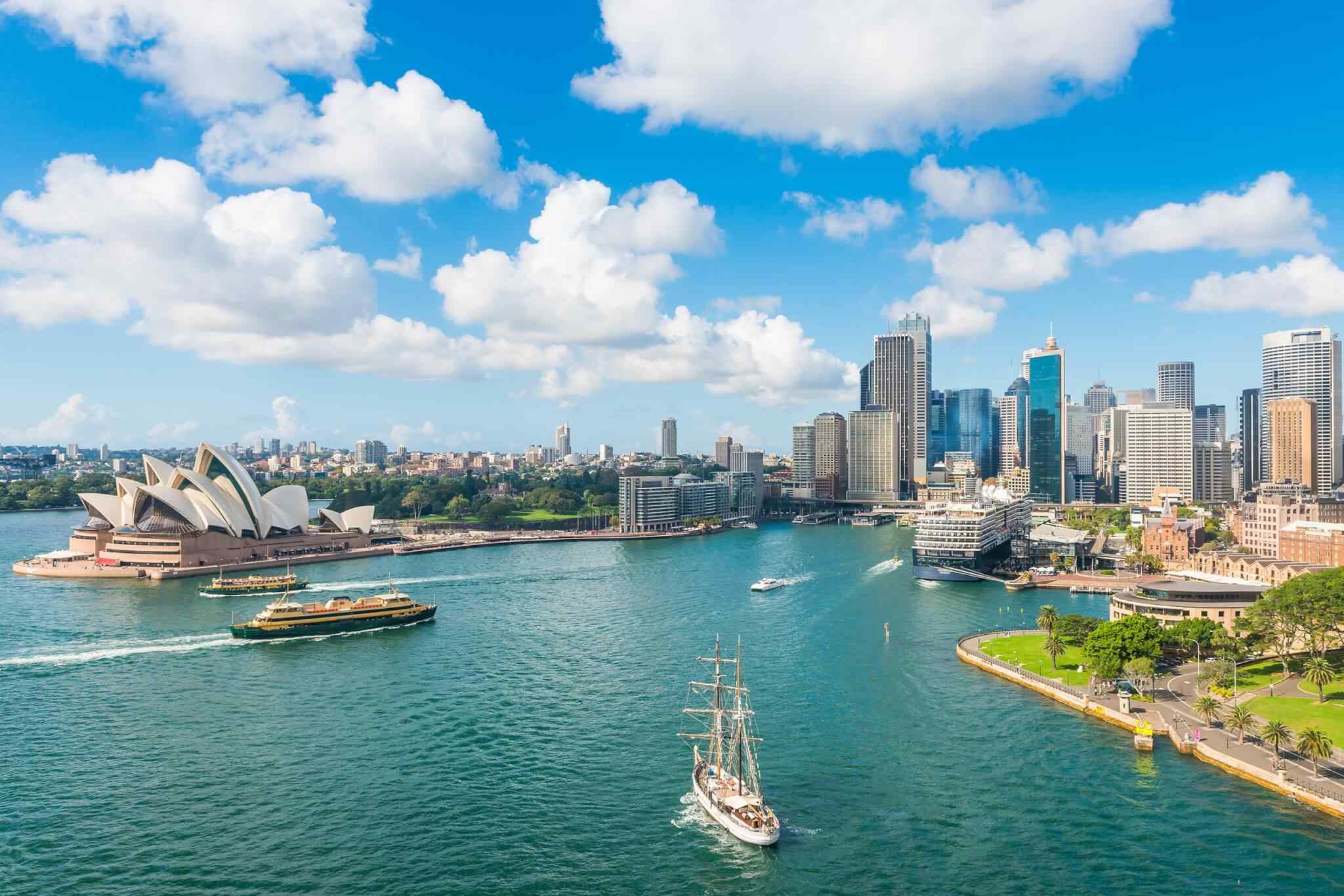 https://classichawaiitours.greaterhawaii.com/wp-content/uploads/2018/09/destination-sydney-04.jpg